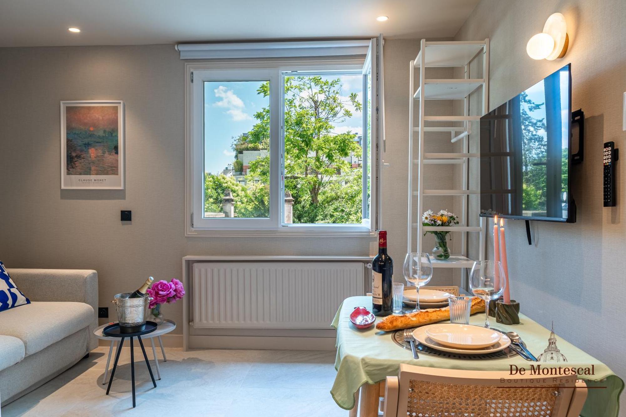 De Montescal- Montparnasse Central With Ac 11 To 14M2 Studio In A Prime Location Paris Bagian luar foto